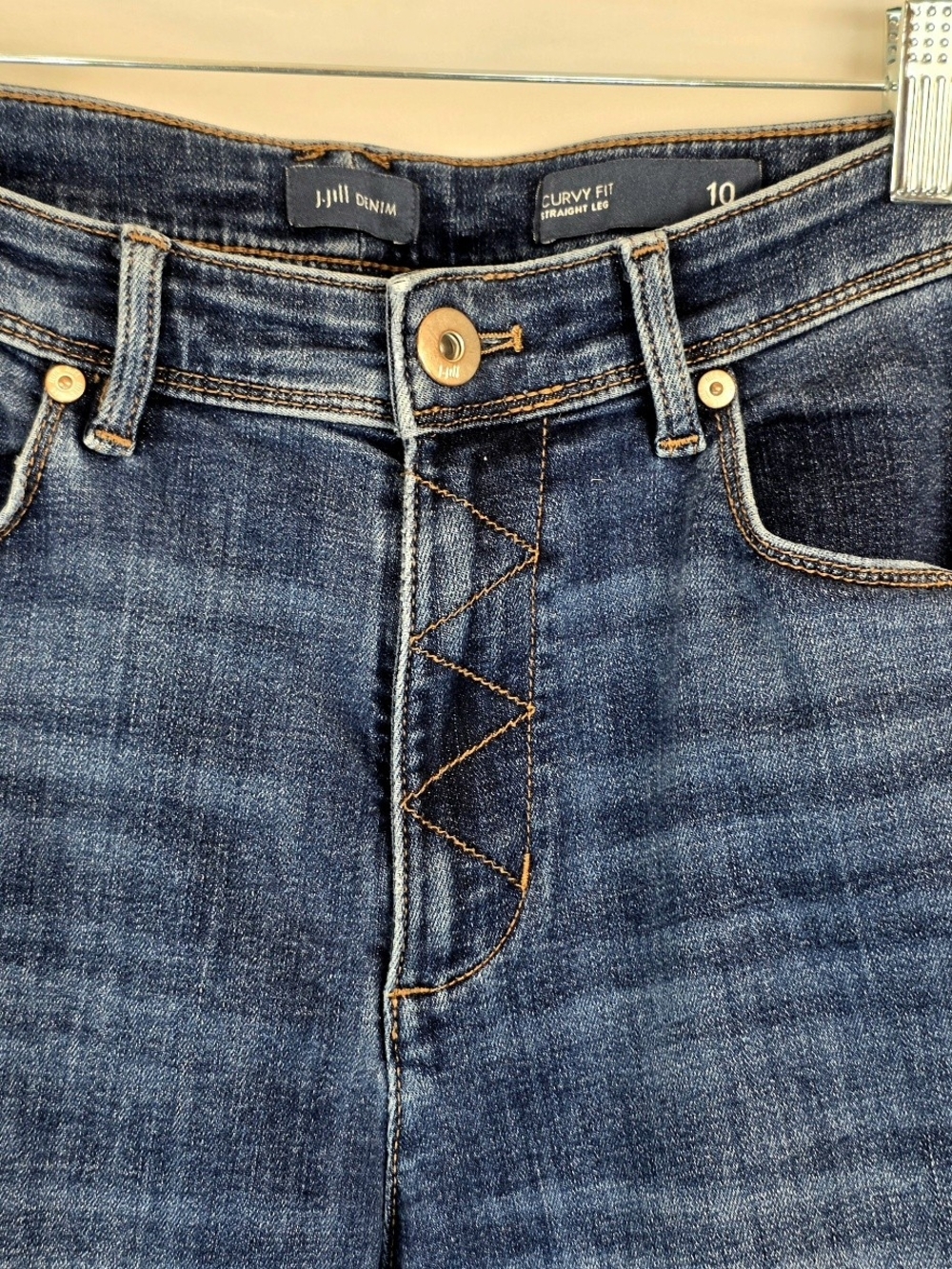 J.Jill Women's Curvy Fit Straight Leg Denim Stretch Jeans Size 10P - Picture 4 of 7